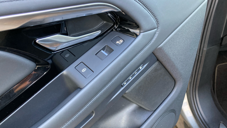 Land Rover Range Rover Evoque 2.0 P250 R-Dynamic HSE 5dr Auto Petrol Hatchback